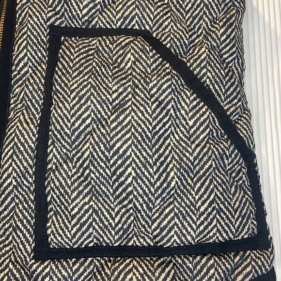 J.Crew Quilted Herringbone Down Blend vest Ladies XS - Picture 3 of 7